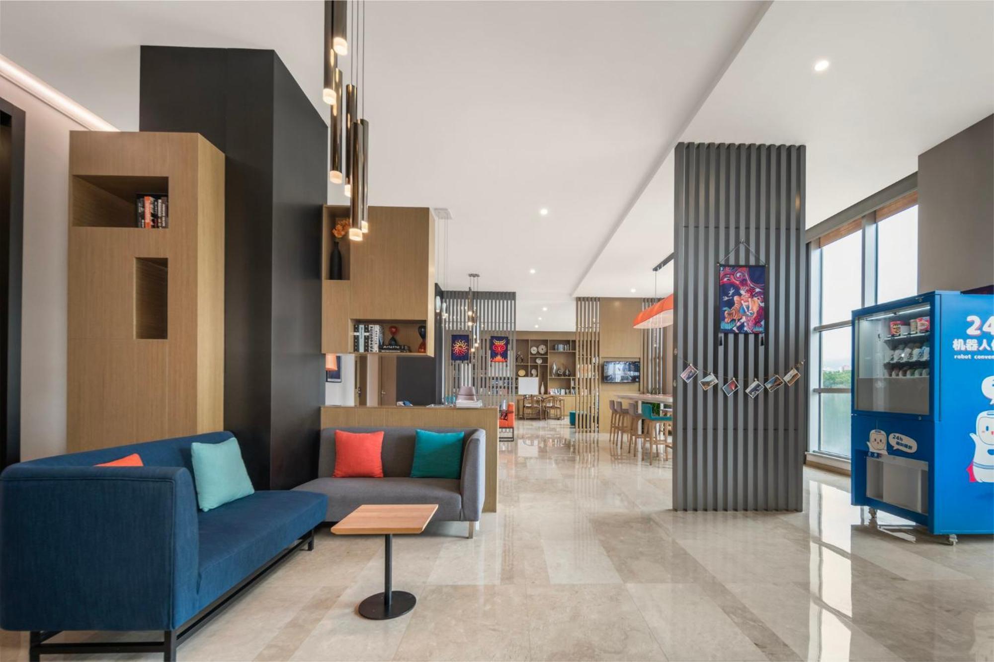 Holiday Inn Express - Xichang City Center By Ihg Екстериор снимка