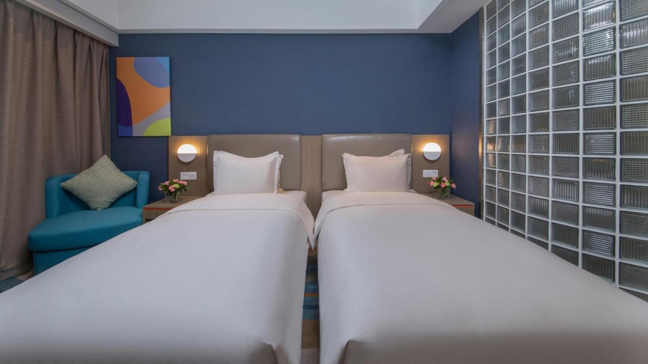 Holiday Inn Express - Xichang City Center By Ihg Екстериор снимка